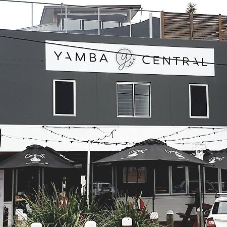 Yamba Central Esterno foto
